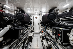 90ft Ocean Alexander Yacht For Sale
