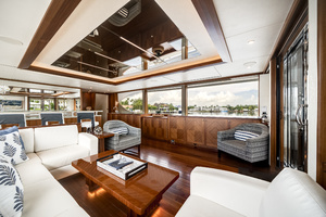 90ft Ocean Alexander Yacht For Sale