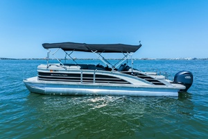 25' Bennington 2022