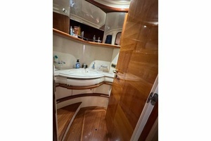 55ft Azimut Yacht For Sale