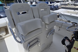 FREE FALLIN 28ft Regulator Yacht For Sale