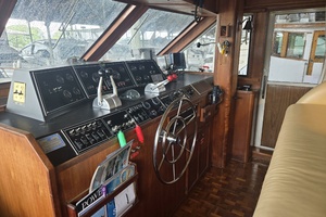 50ft Chris Craft Yacht For Sale