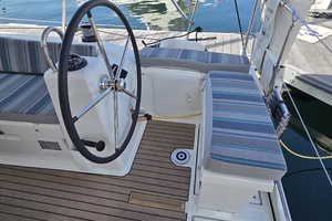 SUMMERPLACE 38ft Beneteau Yacht For Sale