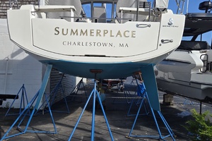 SUMMERPLACE 38ft Beneteau Yacht For Sale