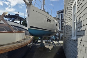 SUMMERPLACE 38ft Beneteau Yacht For Sale