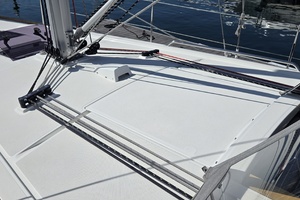 SUMMERPLACE 38ft Beneteau Yacht For Sale