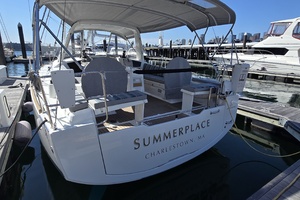 SUMMERPLACE 38ft Beneteau Yacht For Sale