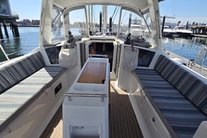SUMMERPLACE 38ft Beneteau Yacht For Sale