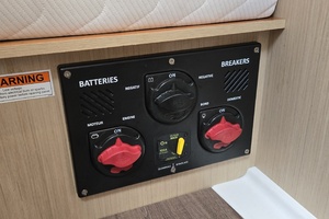SUMMERPLACE 38ft Beneteau Yacht For Sale