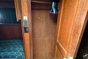KNOCK ON WOOD 53ft Hatteras Yacht For Sale