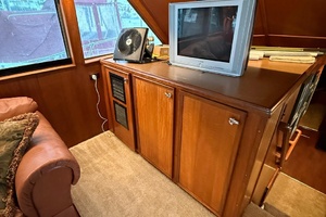 KNOCK ON WOOD 53ft Hatteras Yacht For Sale