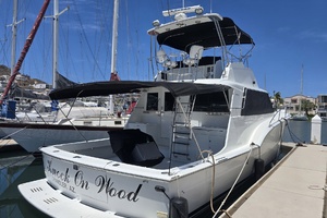 KNOCK ON WOOD 53ft Hatteras Yacht For Sale