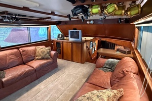 KNOCK ON WOOD 53ft Hatteras Yacht For Sale