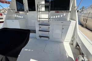 KNOCK ON WOOD 53ft Hatteras Yacht For Sale