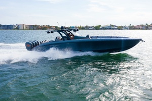 43' Midnight Express 2019