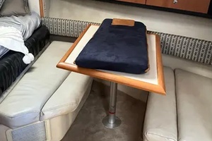28ft Wellcraft Yacht For Sale