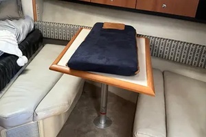 28ft Wellcraft Yacht For Sale
