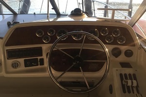 28ft Wellcraft Yacht For Sale
