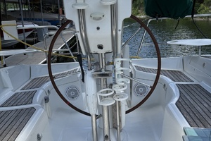 Lone Spar 36ft Beneteau Yacht For Sale