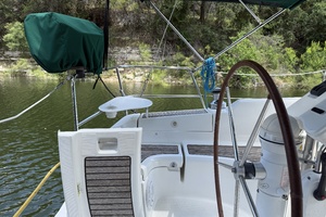 Lone Spar 36ft Beneteau Yacht For Sale