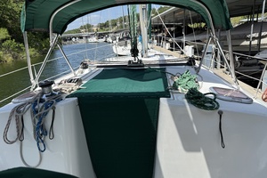 Lone Spar 36ft Beneteau Yacht For Sale