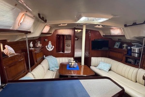 Skadi 37ft Hunter Yacht For Sale