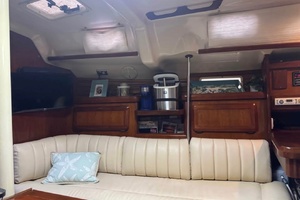 Skadi 37ft Hunter Yacht For Sale
