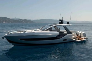 48' Azimut 2024
