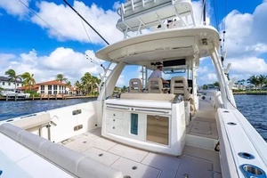 42FT (12.8M) BOSTON WHALER