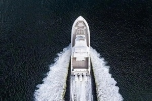 42FT (12.8M) BOSTON WHALER