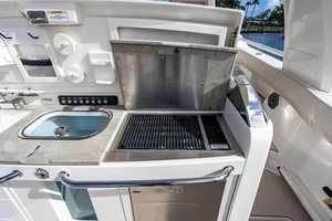 42FT (12.8M) BOSTON WHALER