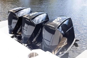 38FT (11.58M) CRUISERS YACHTS