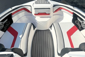 24ft Yamaha Boats Yacht For Sale