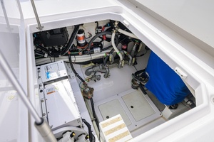 GALLANT LADY 45ft Everglades Yacht For Sale