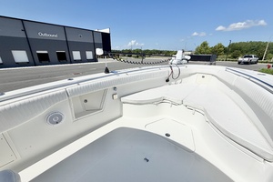 33ft Hydra Sports Yacht For Sale