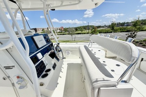 33ft Hydra Sports Yacht For Sale