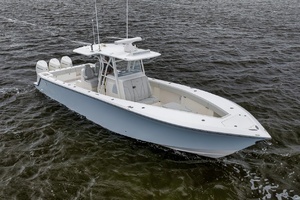  2022 SeaVee 370Z Yacht For Sale in North Palm Beach FL