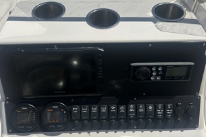 22ft Pathfinder Yacht For Sale