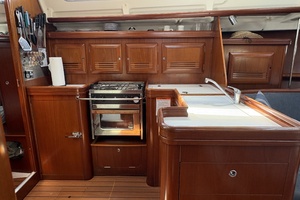 Day Of Air 37ft Beneteau Yacht For Sale