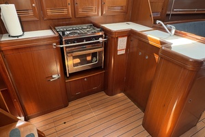 Day Of Air 37ft Beneteau Yacht For Sale