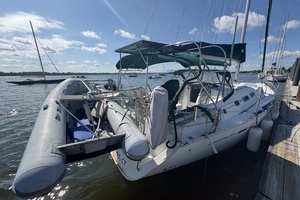 Day Of Air 37ft Beneteau Yacht For Sale