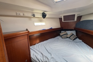 Day Of Air 37ft Beneteau Yacht For Sale