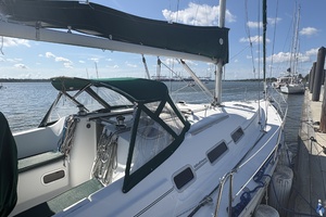 Day Of Air 37ft Beneteau Yacht For Sale