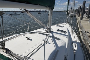 Day Of Air 37ft Beneteau Yacht For Sale