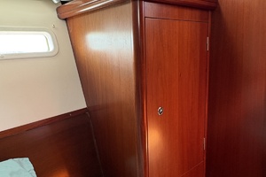 Day Of Air 37ft Beneteau Yacht For Sale