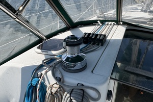 Day Of Air 37ft Beneteau Yacht For Sale