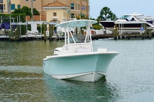22ft Sea Hunt Yacht For Sale