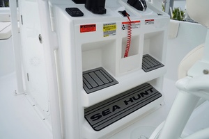 22ft Sea Hunt Yacht For Sale