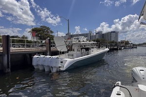 43ft Everglades Yacht For Sale