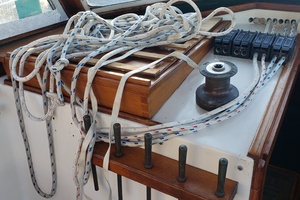 Mystic 31ft Cape Dory Yacht For Sale